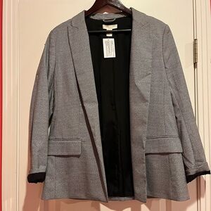 NWT H&M BLACK AND WHITE BLAZER